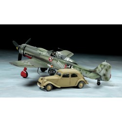 FOCKE WULF FW190D-9 ET CITROEN 11CV