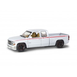 CHEVY SILVERADO STREET PICKUP