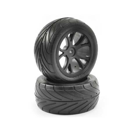 PNEUS ARRIERE SUR JANTES NOIRES