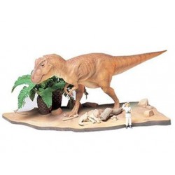 TYRANNOSAURUS DIORAMA